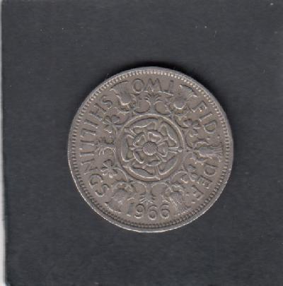 Beschrijving: 2 Shillings  ELIZABETH II